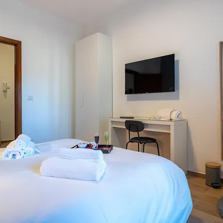 Incanto - 3 Bedroom & Free Parking Bari